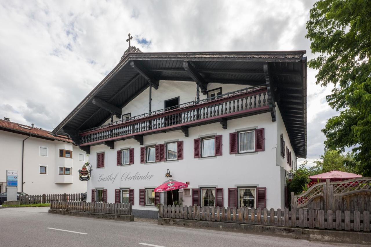 Landgasthof Oberlander Kirchbichl Exterior photo